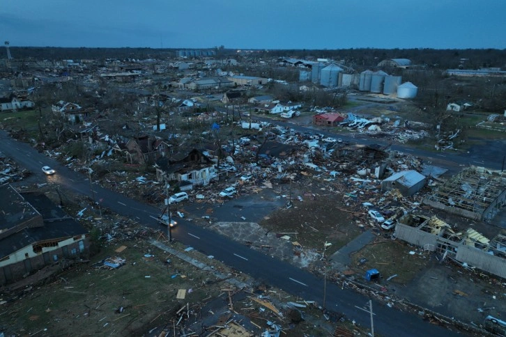 ABD'nin Kentucky eyaletinde hortum felaketi: 70 kişi hayatını kaybetti