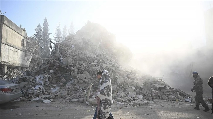 Adalet Bakanlığı: Hakimler ve Savcılar Kurulu depremden etkilenen 10 ilde 350 savcı görevlendirdi