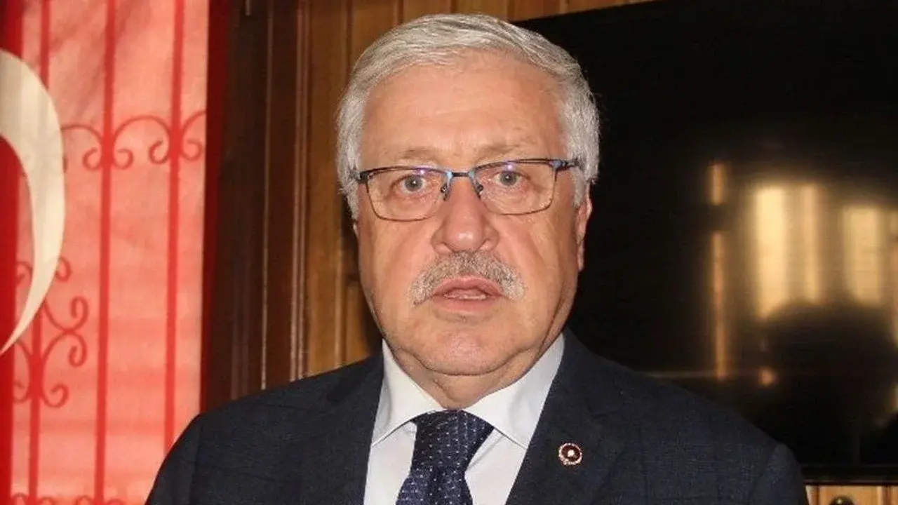 Gaziantep FK Başkanlığı İçin Ahmet Uzer’den Açıklama: Kararını Cumartesi Günü Duyuracak