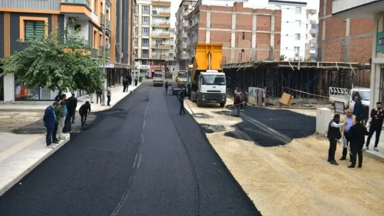 Akpınar Caddesi’ni yeniliyor