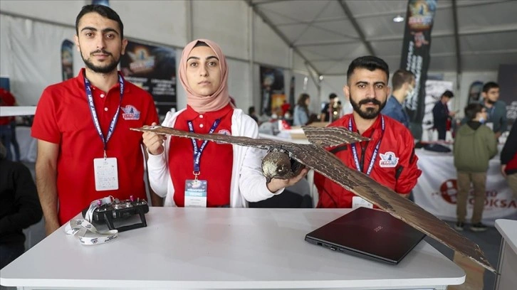 Ağrılı öğrencilerin atmacası TEKNOFEST'te havalandı