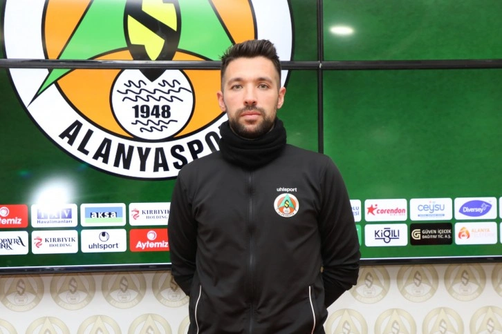 Alanyaspor Teknik Direktörü Farioli: “Pazar günü 2 takım da zorlu bir mücadele verecek”