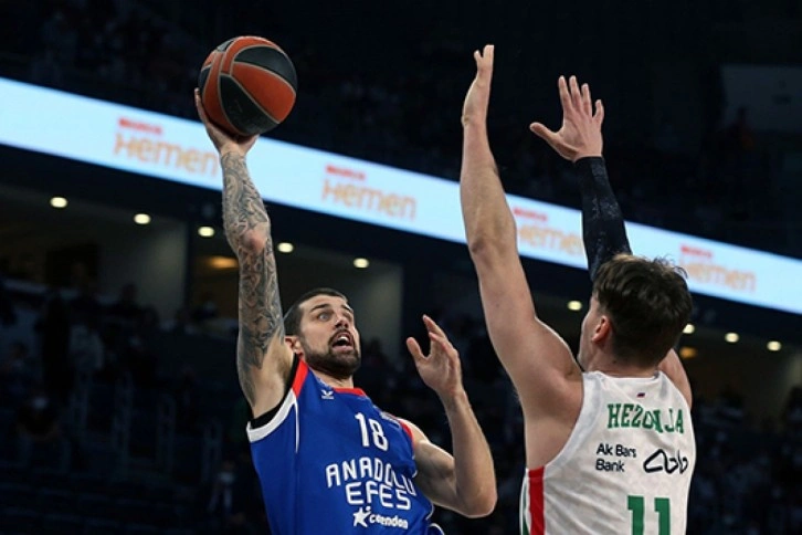 Anadolu Efes'in konuğu Zalgiris Kaunas