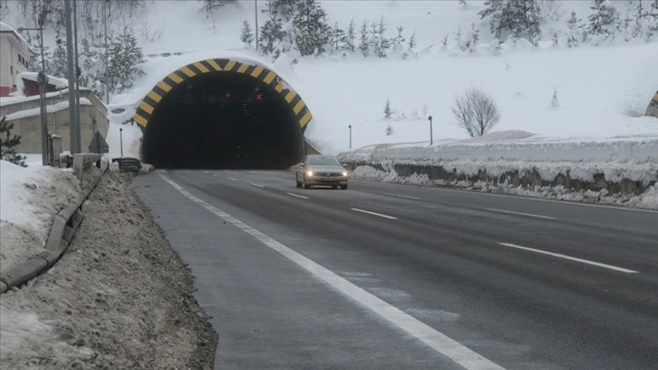 Anadolu Otoyolu'nun Bolu Dağı Tüneli kesimi geçici olarak ulaşıma kapatılacak