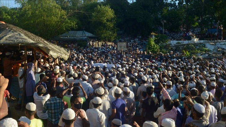 Arakanlı mülteciler, Myanmar'daki darbenin geri dönüşü zorlaştırdığını düşünüyor