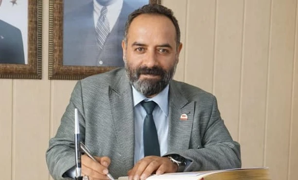 Arif Kurt Belediye meclislerine çağrıda bulundu