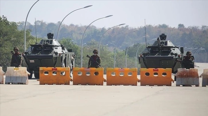 BM Myanmar'da ordunun darbe karşıtlarına yönelik şiddeti artırmasından endişeli