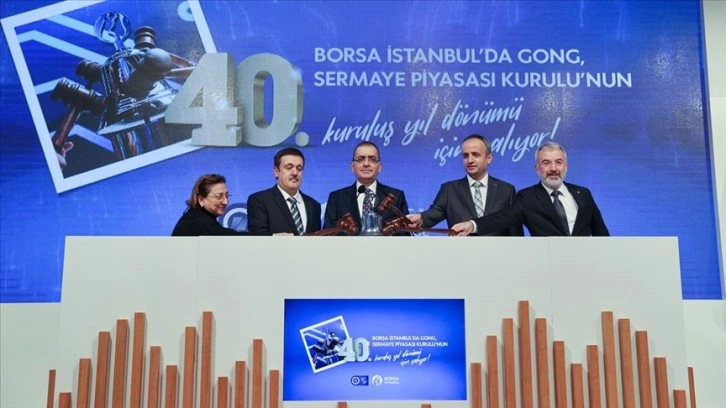 Borsa İstanbul'da gong SPK'nin 40'ıncı yılı için çaldı