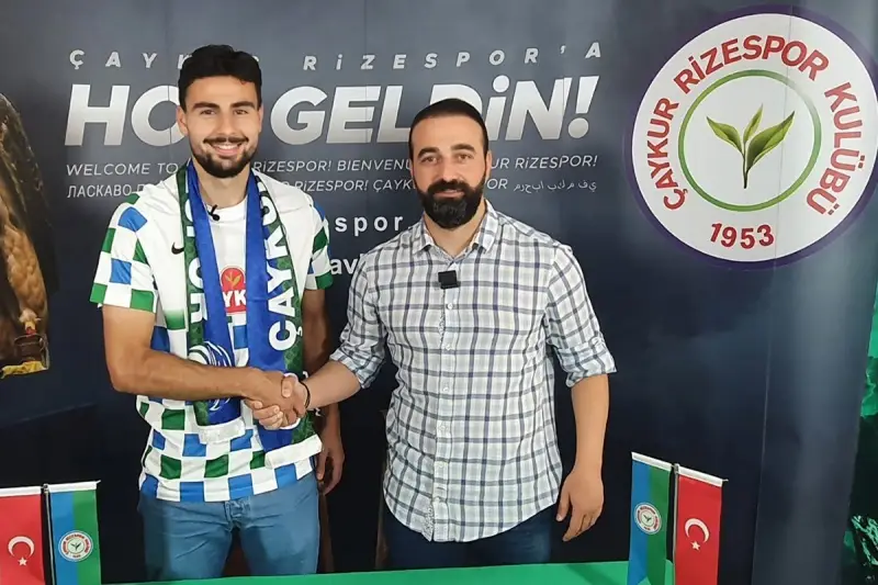 Çaykur Rizespor Deniz Hümmet'i transfer etti