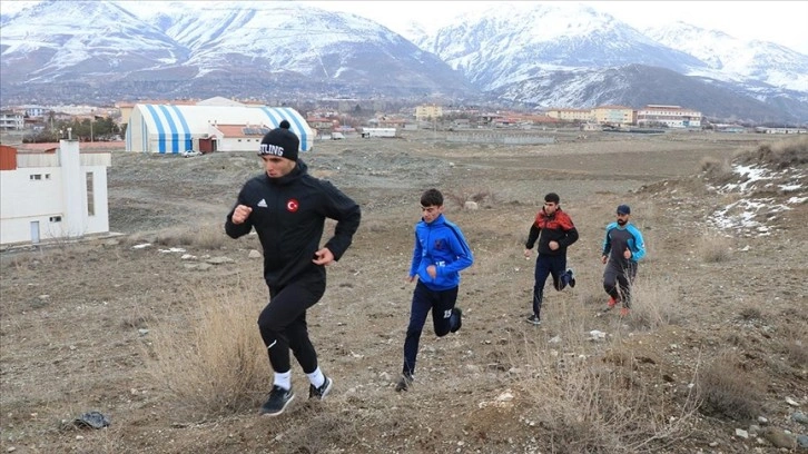 Çiftçilik yaparken keşfedilen Ahıskalı Emrah'ın milli takıma uzanan başarı öyküsü