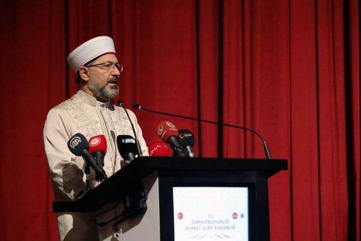 Diyanet İşleri Başkanı Prof. Dr. Ali Erbaş gençlerle buluştu