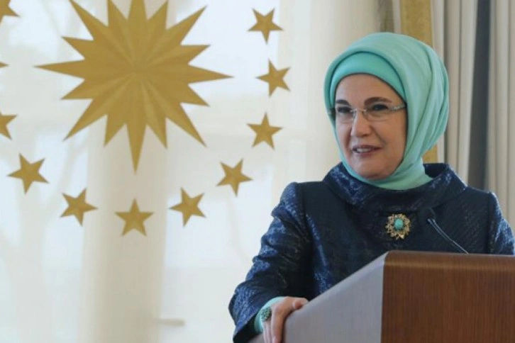 Emine Erdoğan, TOGEMDER'in eski ve yeni yönetim kurulu üyeleriyle bir araya geldi