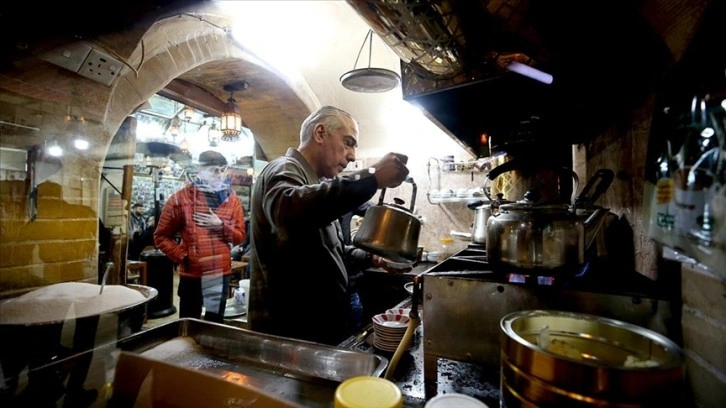 Erbil'in 70 yıllık tarihi çay ocağı: Mam Halil