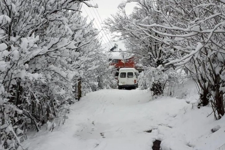 Erzincan’da eğitime kar tatili