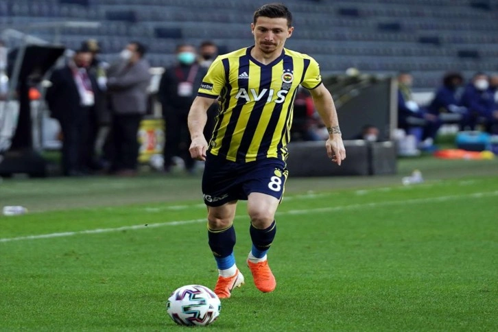 Fenerbahçe’ye Mert Hakan Yandaş şoku!