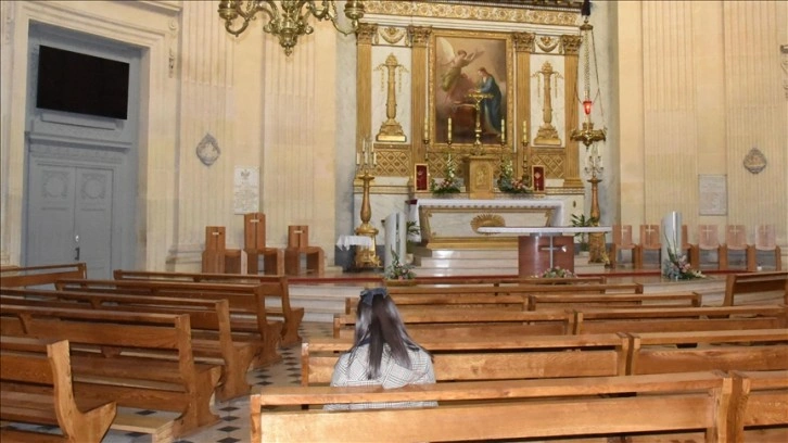 Fransa'da kilise, cinsel istismar mağduru tazminatları için varlıklarını satacak