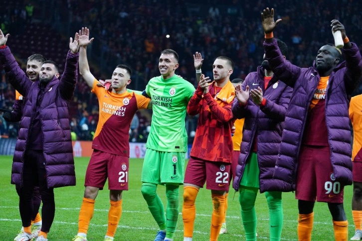 Galatasaray 4. torbadan girip lider olan tek takım