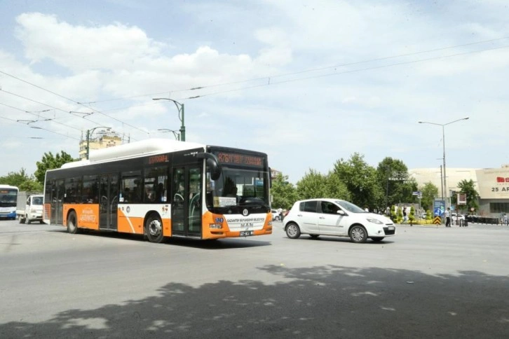 Gaziantep'te tramvay ve belediye otobüsleri 4 gün boyunca ücretsiz olacak