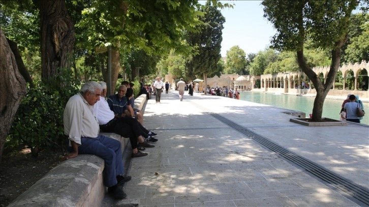 Güneydoğu Anadolu'da sıcak hava bunaltıyor