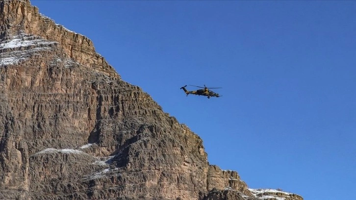 Irak'ın kuzeyindeki Pençe Şimşek bölgesinde 4 PKK'lı terörist etkisiz hale getirildi