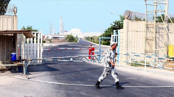 İran'ın Buşehr Nükleer Santrali yakınında patlama meydana geldiği bildirildi