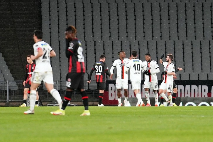 Karagümrük’ün puan alamadığı tek İstanbul ekibi Beşiktaş!