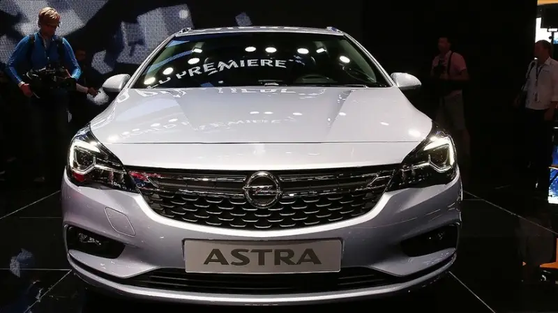 Kompakt sınıfın en çok satan aracı Opel Astra 30 yaşında