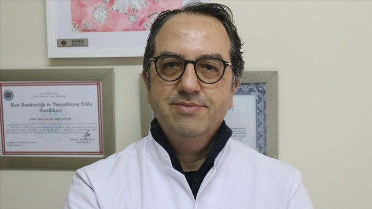 Koronavirüs Bilim Kurulu Üyesi Prof. Dr. Şener'den 'Omicron rehaveti' uyarısı