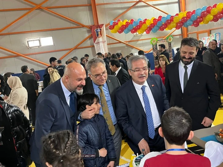 &Ouml;zel Ada Koleji&rsquo;nde B&uuml;y&uuml;k Bilim Şenliği