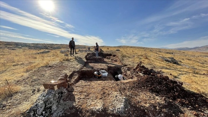 Perre Antik Kenti'ndeki kazılarda 1500 yıllık insan iskeletleri bulundu