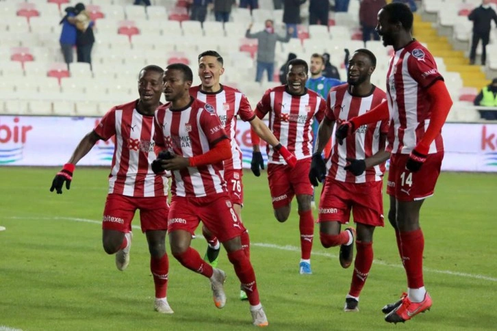 Sivasspor’un iç saha karnesi başarılı