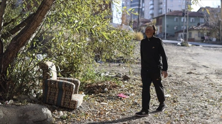 Soba kazasında yüzü yanan genç, dışlandığı hayata geri dönmek istiyor