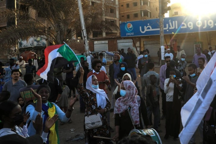 Sudan'daki protestolarda can kaybı 74'e yükseldi