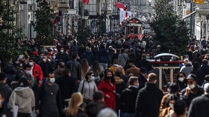 Tedbirlere uyulmazsa Omicron kaynaklı vaka sayıları daha da artabilir