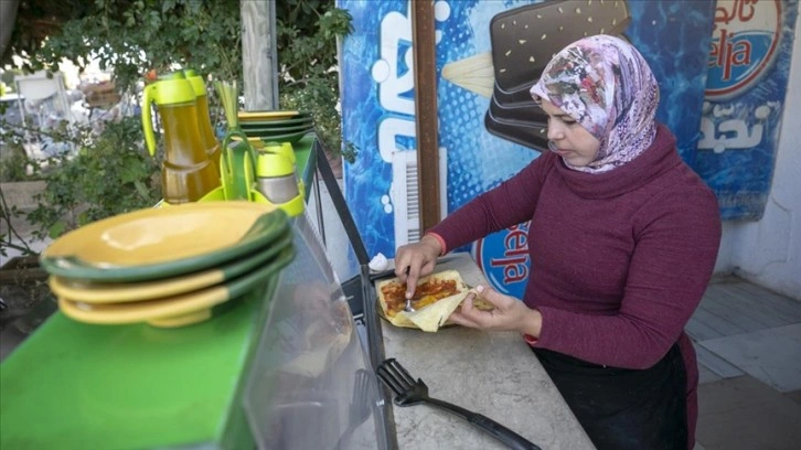 Tunuslu gazetecinin 25 Temmuz kararlarıyla değişen hayatı: Parlamentodan gözleme dükkanına