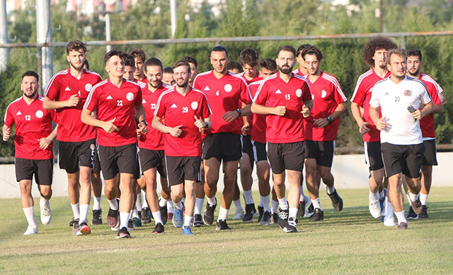 Turgutluspor sahaya indi