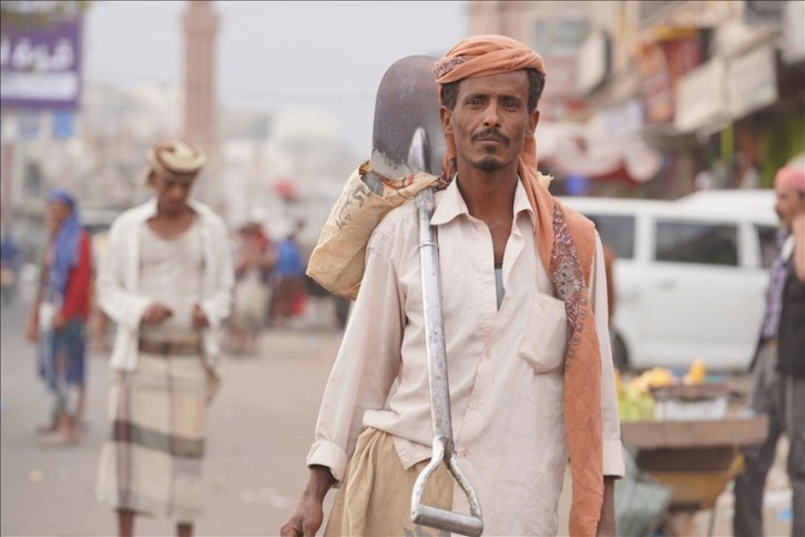 Yemenli gündelik işçiler, açlıkla mücadele ediyor