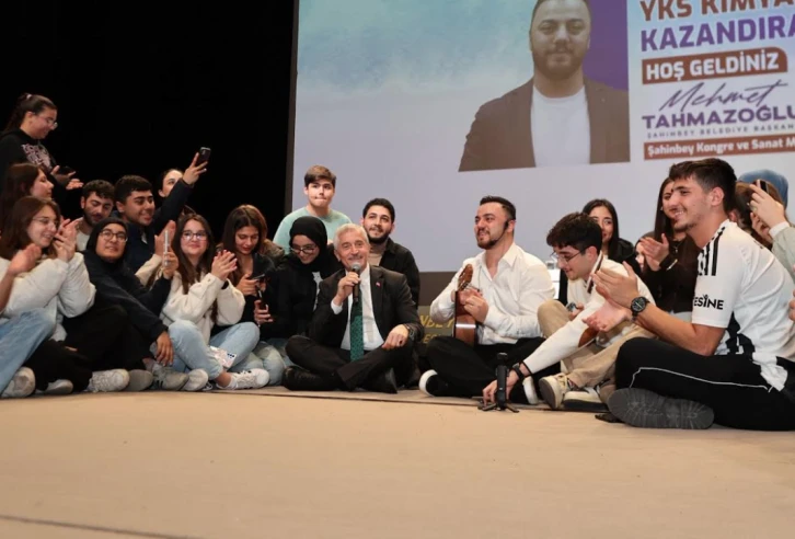 ŞAHİNBEY BELEDİYESİ’NDEN GENÇLERE MORAL VE MOTİVASYON BULUŞMASI