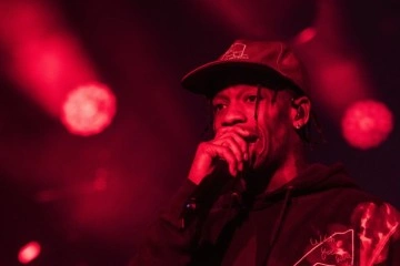 ABD'de müzik festivalinde izdiham: Travis Scott konserinde hayranlar birbirini ezdi