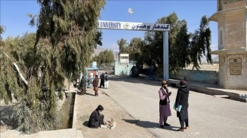Afganistan'ın bazı bölgelerinde devlet üniversiteleri eğitime başladı