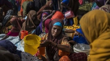 Afrika Boynuzu'ndaki kuraklık milyonlarca kişiyi açlığa sürüklüyor