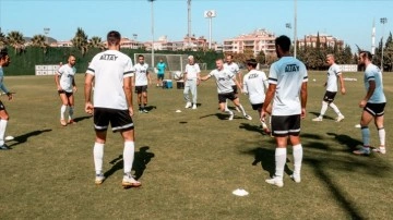 Altay, Süper Lig'de yarın Yeni Malatyaspor'a konuk olacak