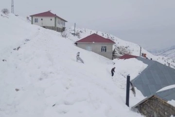 Altı köyün yolları 12 gündür kapalı