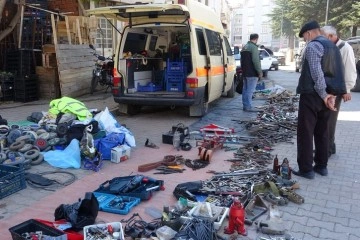 Asırlık ikinci el ürün pazarına yoğun ilgi