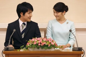 Aşkı kraliyete tercih eden Japon prensesin müstakbel eşinden imparatorluk malikanesini ziyaret