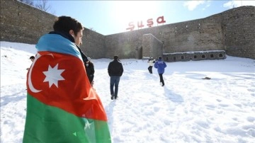 Azerbaycan'da işgalden kurtarılan Karabağ'a düzenli otobüs seferleri başladı