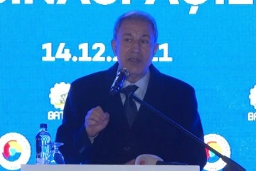 Bakan Akar: "Türkler ve Kürtler kardeştir”