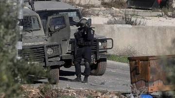 Batı Şeria'da İsrail askerlerinin açtığı ateş sonucu bir Filistinli hayatını kaybetti