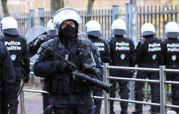 Belçika polisi, zam talebiyle yaptığı eylemi 1 haftadır sürdürüyor
