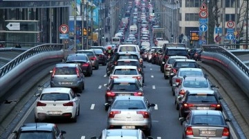 Belçika'daki 600 bin aracın yıl başından itibaren başkente girmesi yasak olacak